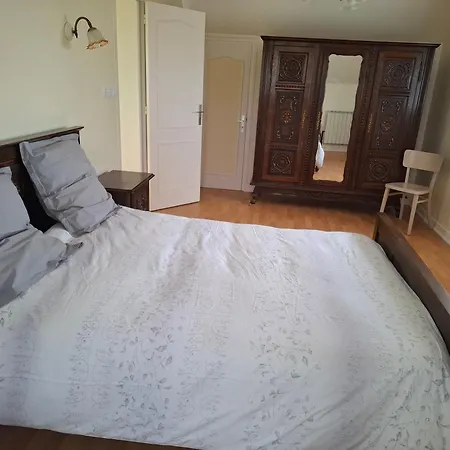 La Roseraie Holiday home Seglien